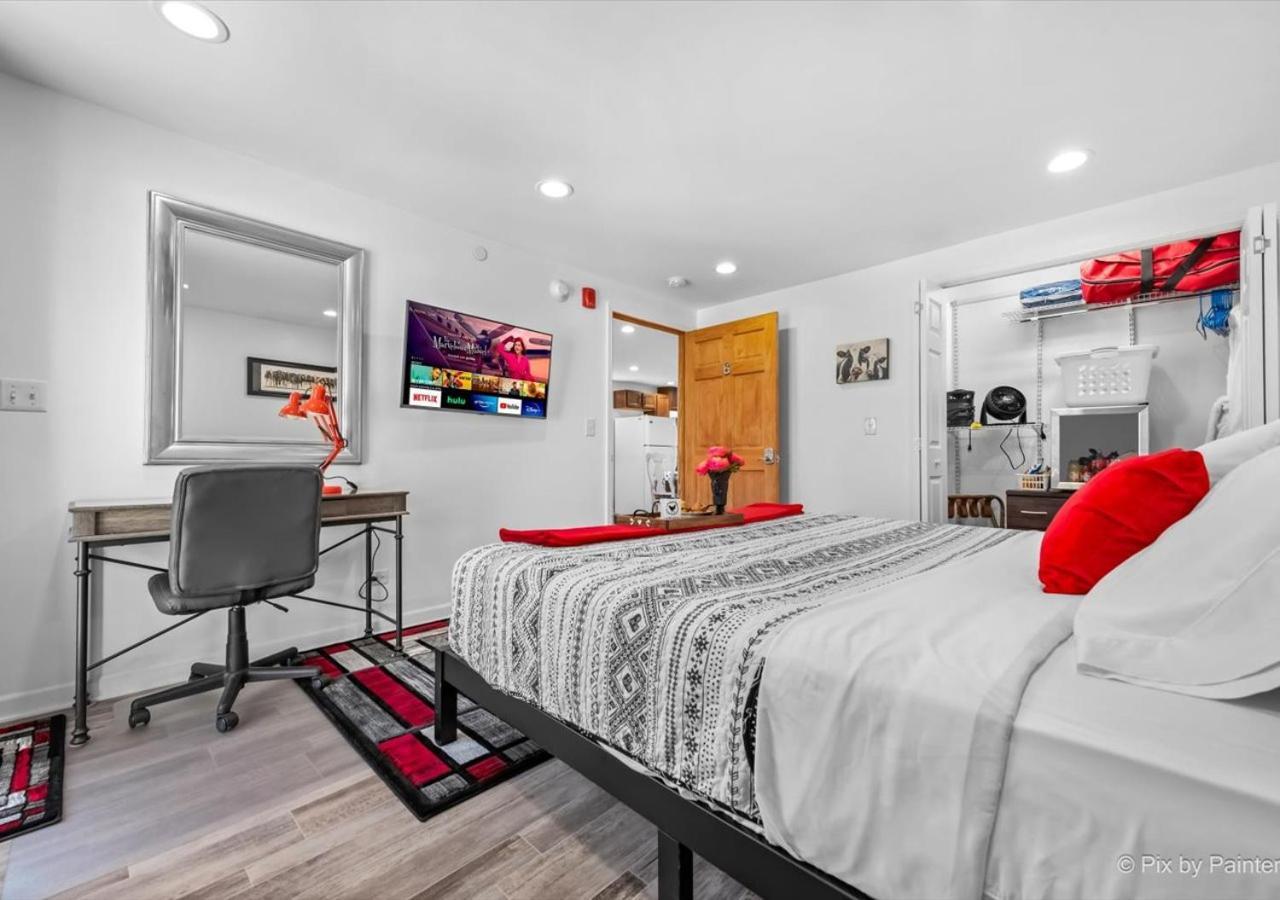 Harmony Inn, Huntley Illinois Экстерьер фото