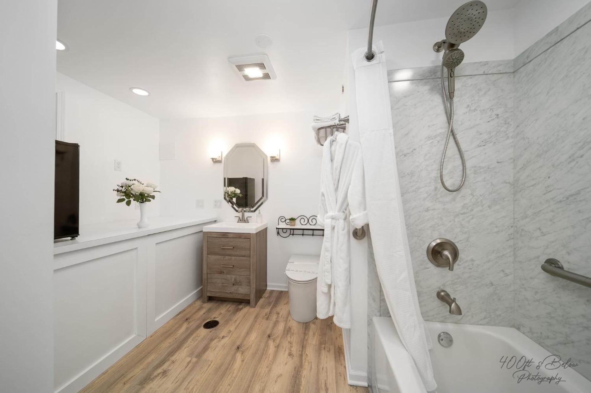 Harmony Inn, Huntley Illinois Экстерьер фото